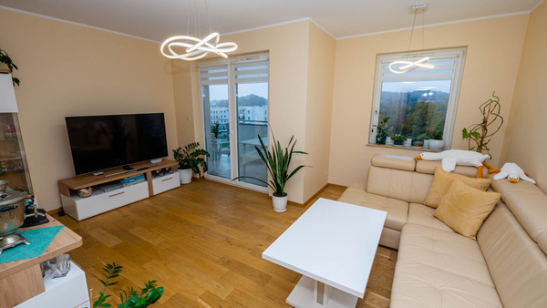 Elbląg * * * ABC NIERUCHOMOŚCI * * *NOWOŚĆ !! PRZESTRONNY APARTAMENT Z 2 TARASAMI !!4 pokoje o