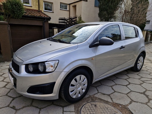 Elbląg Chevrolet Aveo1.2 BenzynaModel 2014Klimatyzacja125 tys kmZarejestrowany w Polsce&nbsp; 