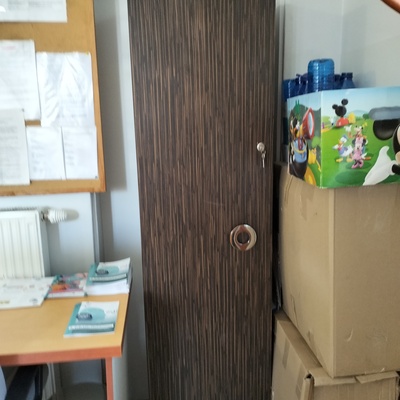 Elbląg Oddamy za darmo szafkę PILNE
185/50