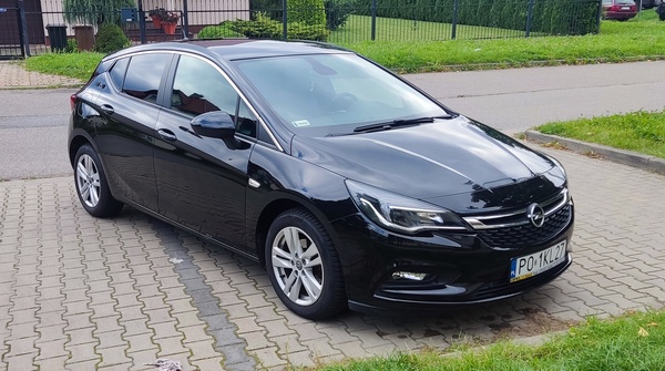Elbląg Opel Astra K hatchback 1.4 turbo 125 km, 4-cylindrowy benzyna – salon Polska - BezwypadkowyWersja