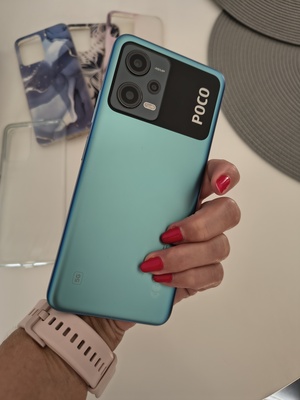 Elbląg Sprzedam telefon jak w opisie, stan idealny, żadnych znaków użytkowania. Dodatkowo 4 etui i dowód zakupu.