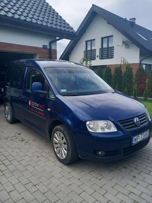 Elbląg Vw Caddy 1.9 tdi rok 2007 pięcio osobowy. El szyby ele lusterka hak kola zimowe. Oplaty ważne do Lutego 2027r