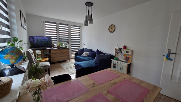 Elbląg SZULC & SZULC BIURO NIERUCHOMOŚCI NA SPRZEDAŻ Przestronne 3-pokojowe