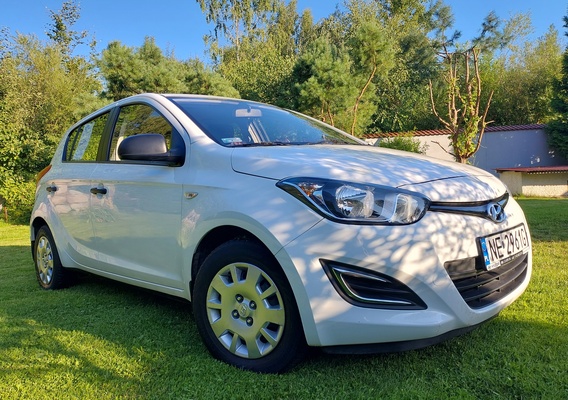 Elbląg 🚗 Hyundai i20 z 2014 roku &ndash; doskonały stan, gotowy do jazdy! 🚗Pierwsza rejestracja: