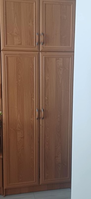 Elbląg 0ddam na razie samą szafę w pózniejszym terminie pozostały kpl. do szafy(4 czesci )zniesienie i dowóz we