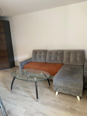 Elbląg Wynajmę&nbsp; kawalerkę&nbsp; w pełni wyposażoną&nbsp; na ul. Lubranieckiej. Wynajem 1350 plus opłaty 500 zł.