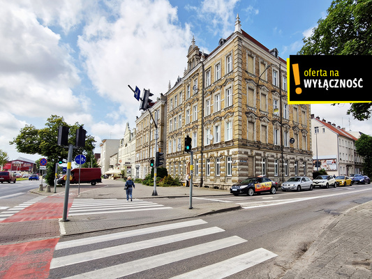 Elbląg MIESZKANIE DLA LUDZI Z ARTYSTYCZNĄ DUSZĄI MIŁOŚNIKÓW KAMIENIC  LOKAL MIESZKALNY Z BARDZO DUŻYM POTENCJAŁEM