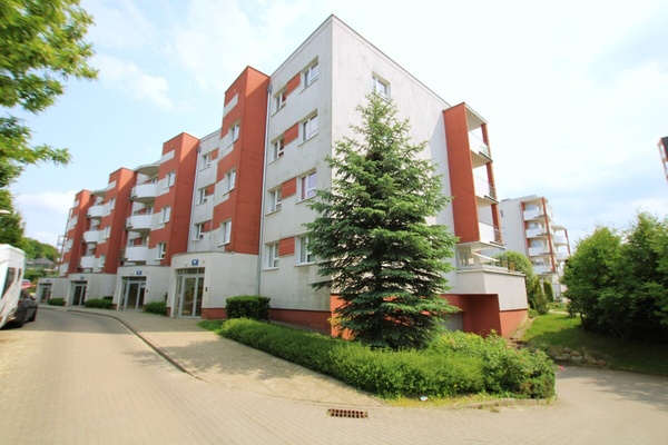 Elbląg NIERUCHOMOŚCI ANNA KRASZEWSKA  Nowocześnie wykończone mieszkanie z wygodnym balkonem  ul. Legionów