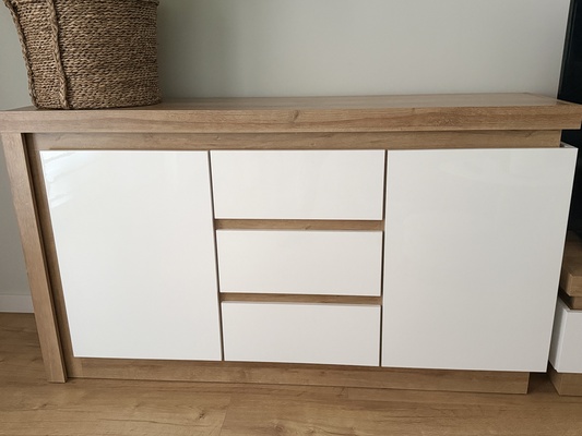 Elbląg &nbsp; Sprzedam komplet mebli&nbsp; &nbsp; komoda rtv&nbsp; &nbsp; 319złwitryna&nbsp; &nbsp; &nbsp; &nbsp;