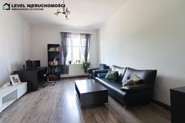 Elbląg LEVEL NIERUCHOMOŚCI Duże mieszkanie trzypoojoweul. Grobla Św. Jerzego80,40 m2 NIERUCHOMOŚCI NA