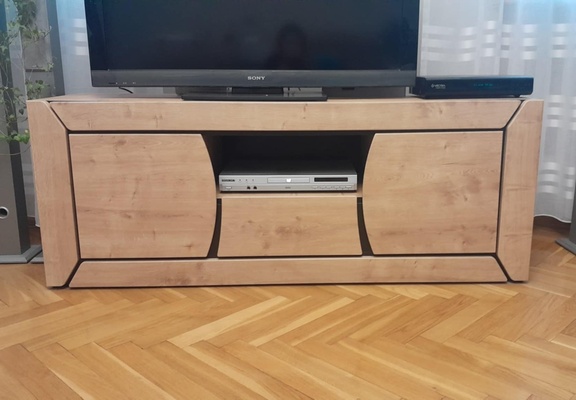 Elbląg Sprzedam meble do salonu składające się z 4 elementów: Stół: szerokość 90cmx długość140-200cm wysokość 75cm,