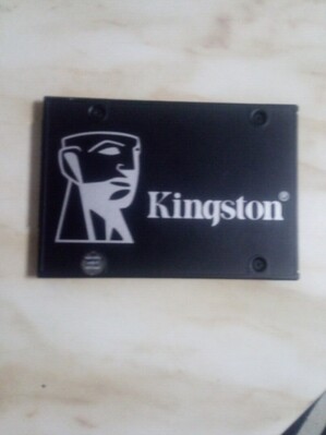 Elbląg Witam sprzedam twardy dysk o pojemności 512 GB do laptopa Lenovo cena 80 złoty proszę pisać SMS