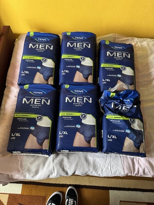 Elbląg Dzień dobry, mam na sprzedaż pampersy męskie w rozmiarze L/XL  firmy TENA man 30 sztuk (5 nowych opakowań i