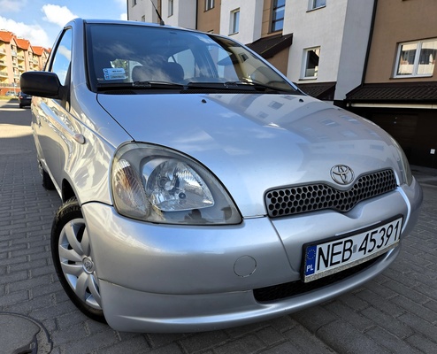 Elbląg Toyota Yaris 1,4Diesel 75Km Dobra Wersja Wyposażenia 2003Rok 5-Drzwiowa