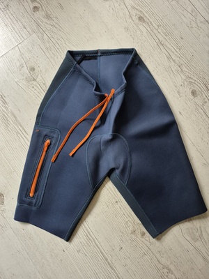 Elbląg Spodenki neoprenowe idealne do pływania canoe, kajakiem lub na Stand Up Paddle. Pozwalają dostosować ubiór w