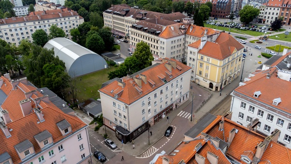 Elbląg   TO MY SPRZEDAJEMYNIERUCHOMOŚCI W TYM MIEŚCIEBIURO NIERUCHOMOŚCIAMERICAN HOMEFOR SALE - KAWALERKA - 1 MAJA