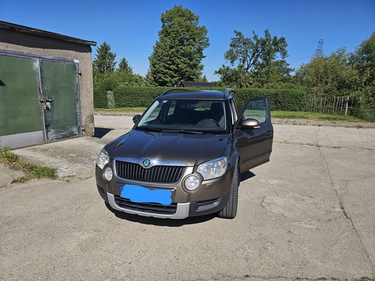 Elbląg 🚗 Sprzedam Skoda Yeti rocznik 2011 salon Polska, silnik w bardzo dobrym stanie, blacharka do drobnych