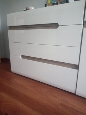 Elbląg Sprzedam meble w bardzo dobrym stanie.