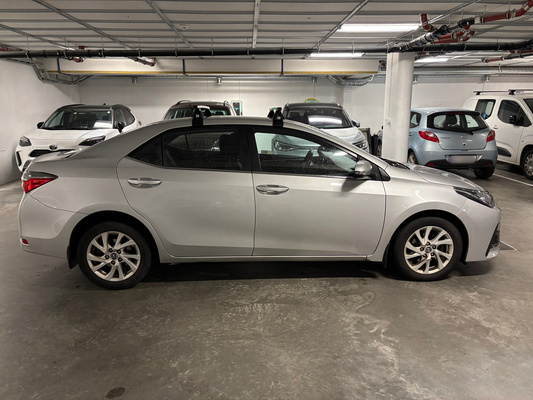 Elbląg TOYOTA COROLLA 2018 132 KM 1.6 Benzyna automat Polska