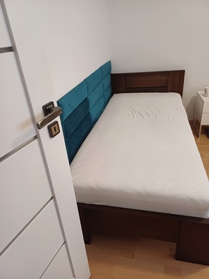 Elbląg Sprzedam łóżko drewniane że stelażem i materacem