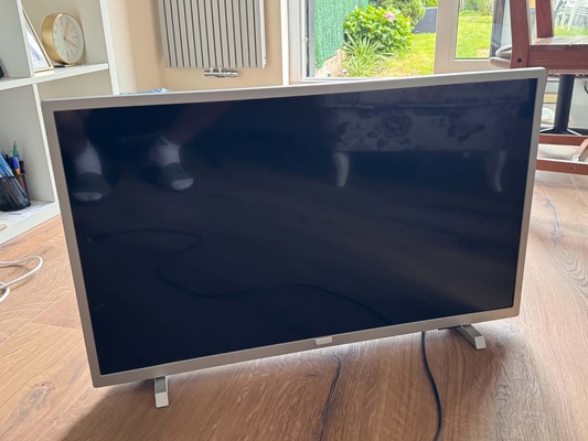 Elbląg Tytuł:
Telewizor Philips 32
Opis:
Sprzedam telewizor marki Philips 32. Ma smart
TV
Stan idealny
Wady: