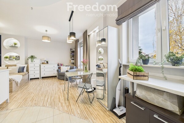 Elbląg FREEDOM NIERUCHOMOŚCISprzedam mieszkanie - Elbląg, Plac Wolności.&nbsp;Zapraszam do zapoznania się z ofertą