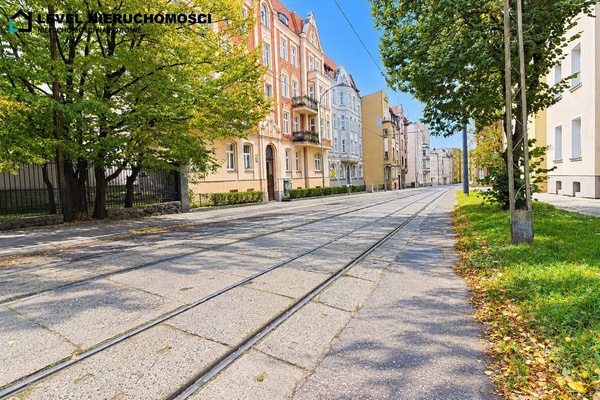 Elbląg LEVEL NIERUCHOMOŚCI Mieszkanie w klimatycznej kamienicyDwupokojoweul. Królewiecka NIERUCHOMOŚCI NA POZIOMIE