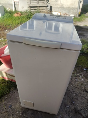 Elbląg Witam sprzedam pralkę Electrolux EWT1255 ładowana od góry. .. stan bardzo dobry. .. Możliwość transportu. ..