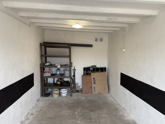 Elbląg Wynajmę garaż przy skrzyzowaniu ulic Skrzydlata Malborska w Elblągu. Garaż odnowiony z pełna elektryka i