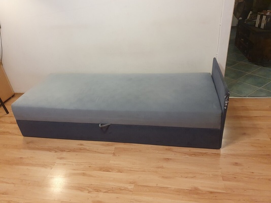 Elbląg Oddam za darmo tapczanik jednoosobowy. Transport i wynoszenie we własnym zakresie.