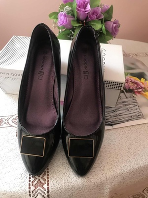 Elbląg Sprzedam buty nowe, nieużywane lakierki rozmiar: 38