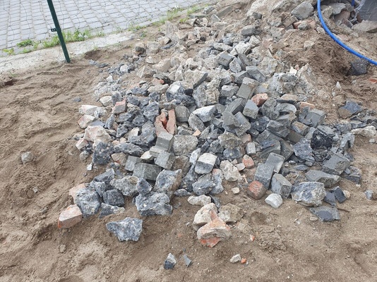 Elbląg DO ODDANIA GRUZ BETONOWY