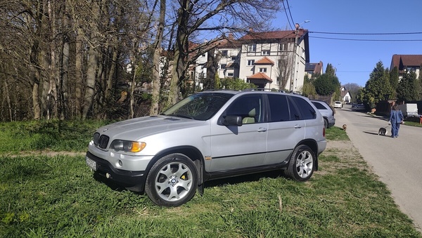 Elbląg Sprzedam samochód BMW x5 E53 SUV automat
