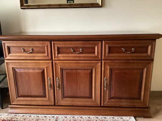 Elbląg Elegancki zestaw mebli do sypialni firmy Taranko. 