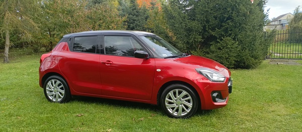Elbląg Sprzedam Suzuki Swift rok 2022 w wersji hybrid kupiony w polskim salonie pierwszy właściciel, dodatkowo komplet