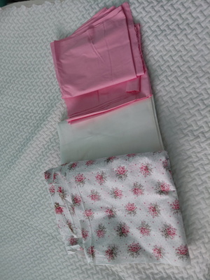 Elbląg Oddam za darmo bawełnę do uszycia pościeli. Różne wzory-przykład na zdjęciu,