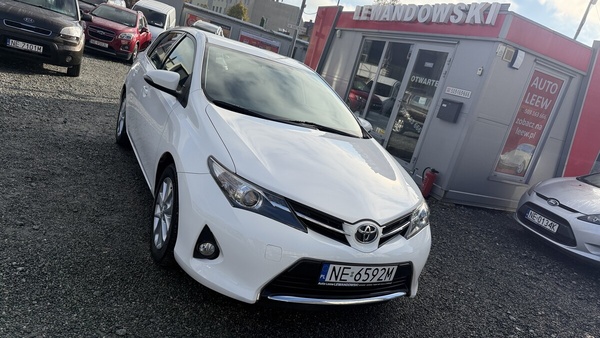 Elbląg Auto Leew LEWANDOWSKI Kupujemy i Sprzedajemy tylko dobre auta Za auta z Polskiego Salonu Płacimy Najwięcej TOYOTA