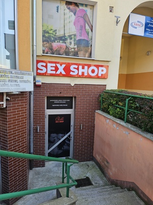Elbląg Sprzedawca / Doradca Klienta w sklepie erotycznym (1/2 etatu) - Elbląg / 1 Maja 33, Hetmańska 5