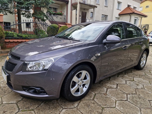 Elbląg Chevrolet Cruze1.6 BenzynaModel 2013KlimatronikAlufelgiKupiony w Polskim Salonie