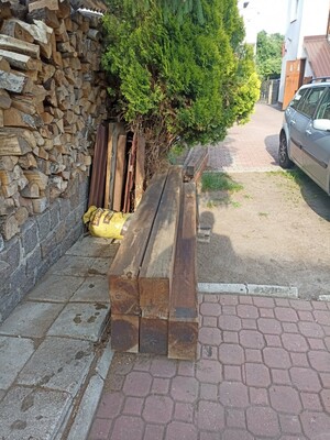 Elbląg Sprzedam kantówki drewniane impregnowane sezonowane 10 lat. 
Łącznie na sprzedaż 5 sztuk 
15cm x 24cm długość