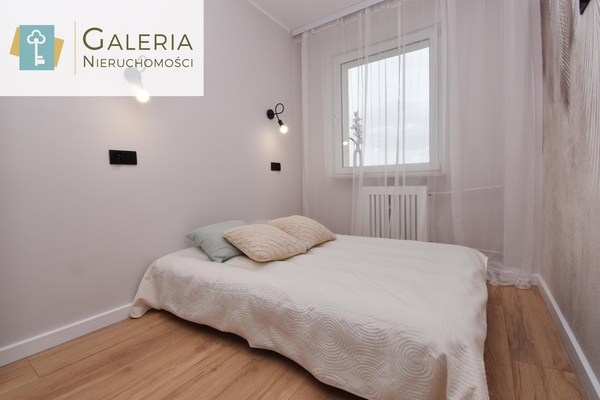 Elbląg GALERIA NIERUCHOMOŚCIZ pasji i miłości do nieruchomościNa sprzedaż: 4 pokoje, balkon, po generalnym remoncie