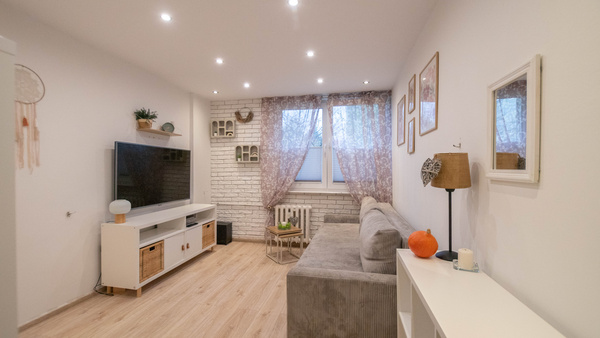 Elbląg * * * ABC NIERUCHOMOŚCI * * *NOWOŚĆ! KLIMATYCZNE MIESZKANIE W DOGODNEJ LOKALIZACJI2 pokoje o pow. 35,66