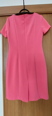 Elbląg Sprzedam  trzy  sukienki  1 za50 zł 
  2 po 90 zł każda   roz 38  używane  raz