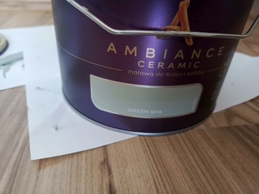 Elbląg Witam. Odsprzedam farbę z firmy Dulux w kolorze zieleni zdjęcia poglądowe farby jest bardzo dużo 30zł