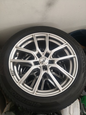 Elbląg ❄️ Sprzedam kompletne aluminiowe koła zimowe 17 do Audi A4 (pasują też do wielu innych marek VAG)