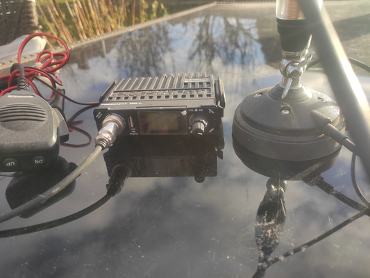 Elbląg Sprzedam fajne radio cb i antena malo uzywane sprzedam lub zamienie cena za radio i antene 270zl.