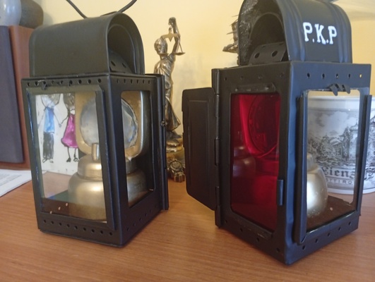 Elbląg sprzedam 2szt lampy konduktorskie karbidowe po renowacji atrakcyjny wygląd do kolekcji lub wystroju wnętrza