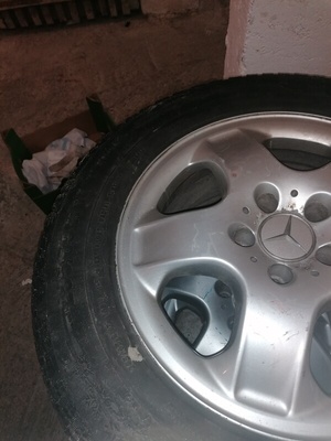 Elbląg Sprzedam alusy wraz z oponami z ml 164 oferta ważna 2 dni  później idą na złom Alu nie są spawane jeździły do