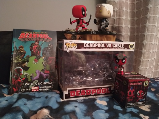 Elbląg Sprzedam figurki Funko (wyciągane z pudełka) i komiks Deadpool, stan jak na zdjęciach, figurka nr 318 nie
