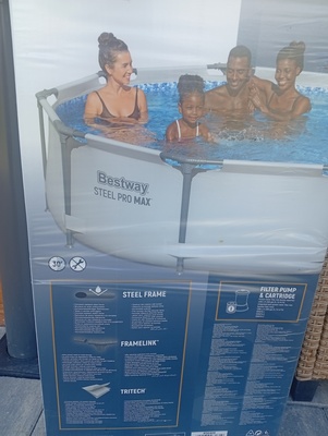 Elbląg Baseny ogrodowy - Bestway Steel Pro Max 305 cm /76 praktycznie nowy, mam go dwa tygodnie. sprzedaje bo ten